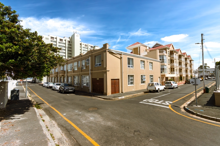 1 Bedroom Property for Sale in Van Ryneveld Western Cape